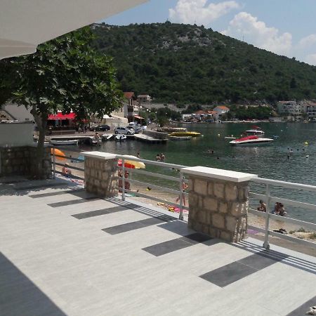 Apartments Villa Plava Klek Bagian luar foto