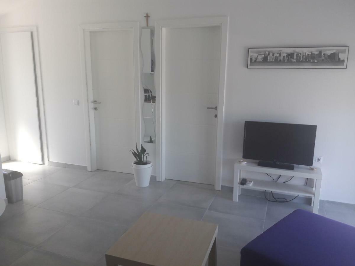 Apartments Villa Plava Klek Bagian luar foto